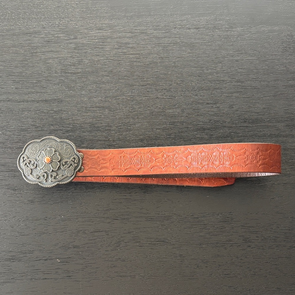 Embossed Brown Leather Women's Belt with Decorative Silver Buckle